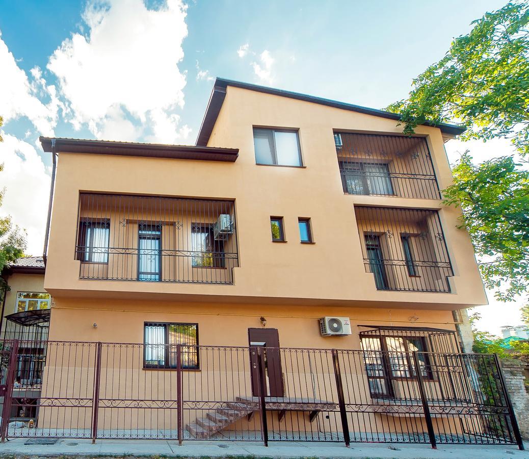 Hotel Fusion Odesa Exterior photo